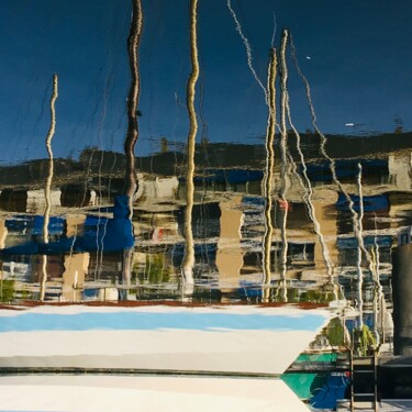 Photographie intitulée "Port of Caen" par Balagour, Œuvre d'art originale, Photographie numérique