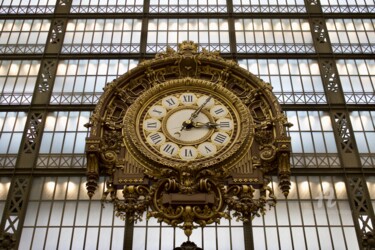 Photographie intitulée "L'horloge du musée…" par Balagour, Œuvre d'art originale, Photographie numérique