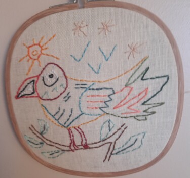 Textile Art titled "oiseau broderie" by Balavoine Sophie, Original Artwork, Embroidery Mounted on Cardboard