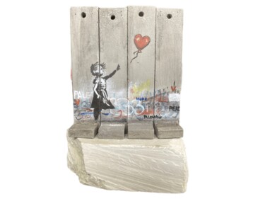 Скульптура под названием "Girl with Balloon W…" - Banksy, Подлинное произведение искусства, Масло
