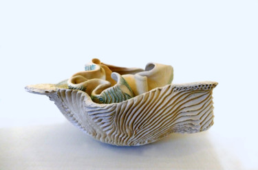 Sculpture titled "opening" by Ban*S, Original Artwork, Ceramics