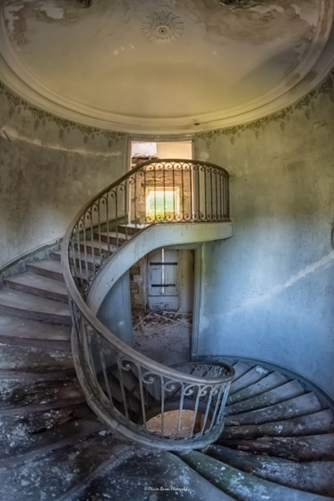Fotografia intitolato "Stairway" da Olivier Barau, Opera d'arte originale, Fotografia digitale