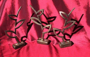 Sculpture titled "trophées" by Lionel Bascoulard, Original Artwork, Metals