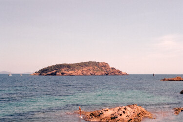 Fotografía titulada "Île de Sérénité" por Bastien Galiana, Obra de arte original, Fotografía analógica