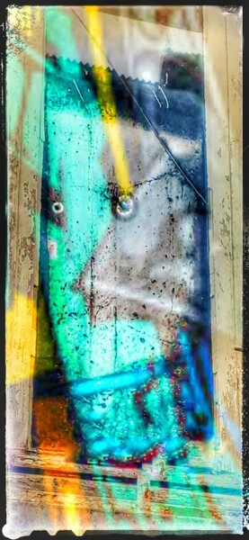 Photographie intitulée "Blue Tube Boy" par Bazoocat, Œuvre d'art originale, Photographie manipulée