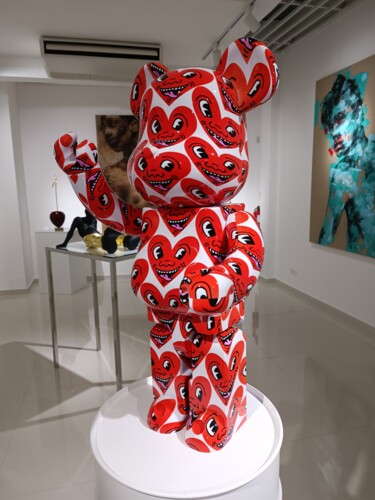 Skulptur mit dem Titel "Bearbrick 1000% Kei…" von Bearbrick, Original-Kunstwerk, Kunststoff