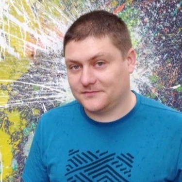 Evgenii Komzev Profile Picture Large