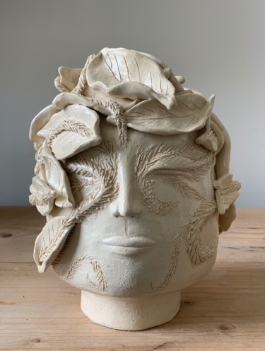 Sculpture titled "Hélys" by Béatrice Couvret, Original Artwork, Ceramics