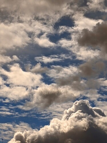 Fotografie mit dem Titel "Les nuages" von Béatrice Marie Penaud, Original-Kunstwerk, Digitale Fotografie