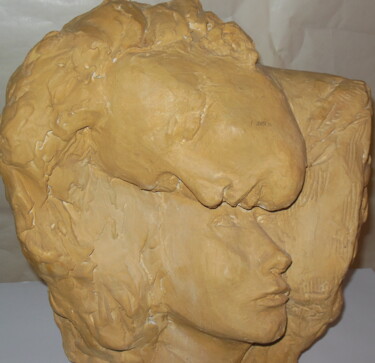 Sculpture titled "Simplement un insta…" by Bhyest, Original Artwork, Terra cotta