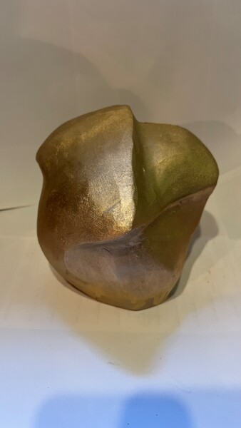 Sculpture intitulée "Rocher d’or" par Terredediane, Œuvre d'art originale, Argile