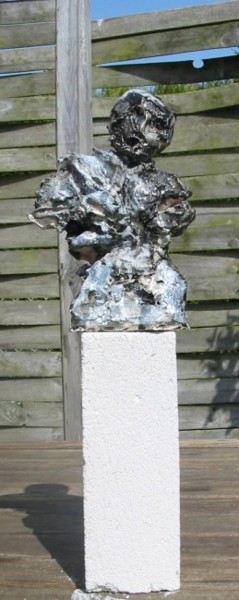 Sculpture titled "buste II" by Beatrice Bossard, Original Artwork