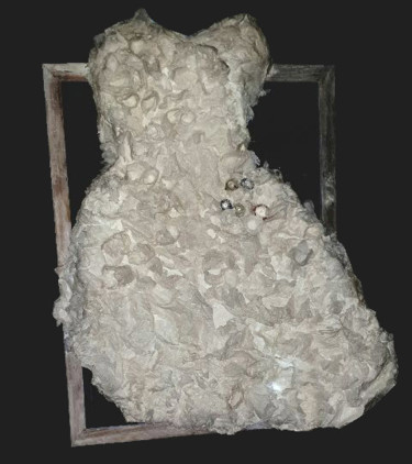 robe lumineuse Textile Art titled "robe lumineuse" by Béatrice D, Original Art, Thread Mounted on Stretcher frame