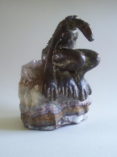 Sculpture titled "Vigile" by Béatrice De Greef, Original Artwork, Bronze