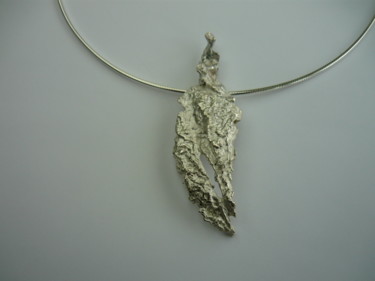 Design mit dem Titel "Pendentif en argent…" von Béatrice De Greef, Original-Kunstwerk, Schmuck