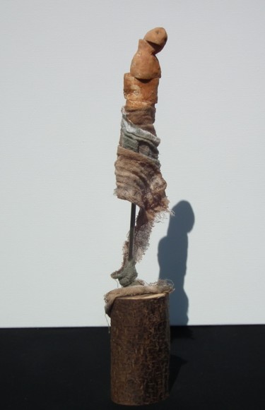 Sculpture intitulée "Fétiche 5 - reconst…" par Bebu, Œuvre d'art originale, Argile