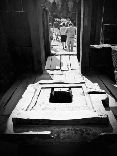 Photography titled "To the temple | 2" by Benoit Delplace, Original Artwork, Digital Photography