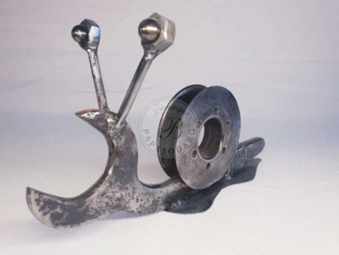 Sculpture titled "L'escargot mécontent" by Béranger Papasodaro, Original Artwork, Metals