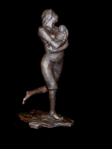 Sculpture titled "Fleeing from danger" by Berendina De Ruiter, Original Artwork, Metals