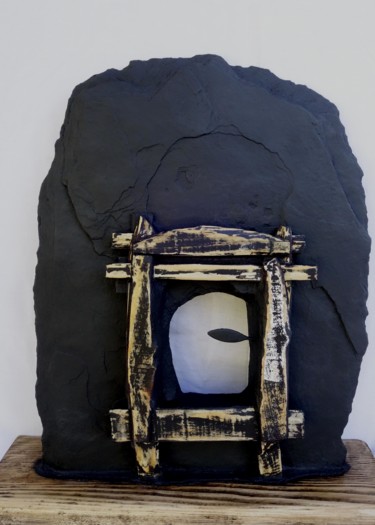 Скульптура под названием "Théâtre 1" - Bernard Lapeña, Подлинное произведение искусства, Камень