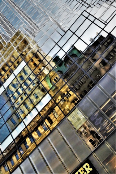Фотография под названием "Manhattan, 5th Aven…" - Bernard Levy, Подлинное произведение искусства, Цифровая фотография