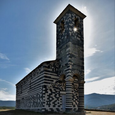 Fotografia intitulada "l'église San Michel…" por Bernard Levy, Obras de arte originais, Fotografia digital