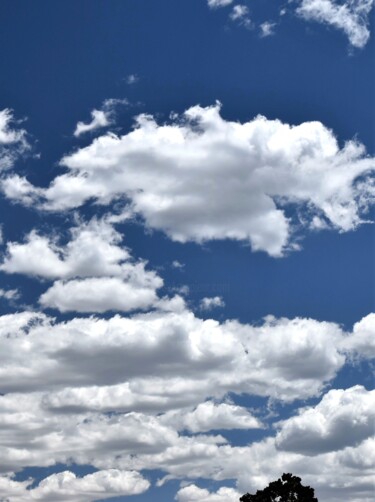 Photographie intitulée "un ciel sans nuage" par Bernard Levy, Œuvre d'art originale, Photographie numérique