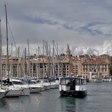 Fotografia intitolato "Marseille, le Vieux…" da Bernard Levy, Opera d'arte originale, Fotografia digitale