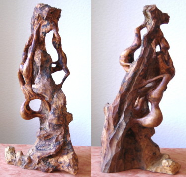 Skulptur mit dem Titel "Con-descendant" von Bernard Sabathé, Original-Kunstwerk, Holz