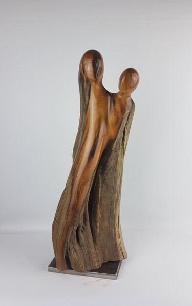 제목이 "Wood vocation"인 조형물 Bernard Geoffroy로, 원작, 나무