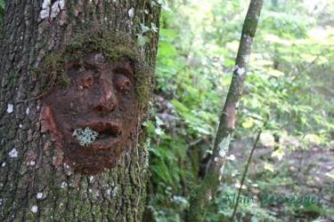 Sculpture intitulée "Visage d'arbre 1" par Alain Bernegger, Œuvre d'art originale, Argile