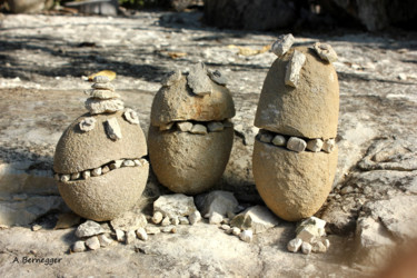 Installation intitulée "Mangeurs de pierres" par Alain Bernegger, Œuvre d'art originale