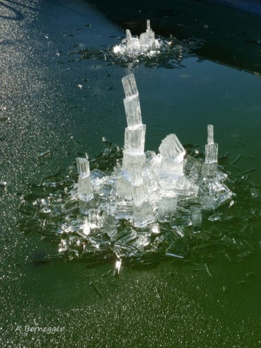 Инсталляция под названием "Iles de glace" - Alain Bernegger, Подлинное произведение искусства