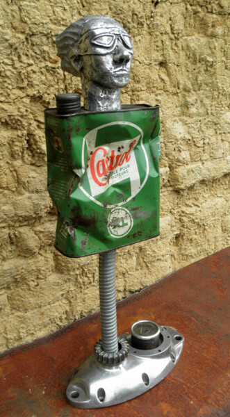 Sculpture titled "Gaspar CASTROL" by Bertrand Gregoire, Original Artwork, Aluminium