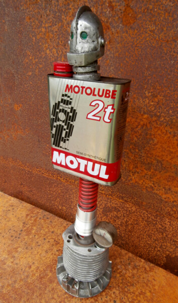 Sculpture titled "Iron Motul" by Bertrand Gregoire, Original Artwork, Aluminium