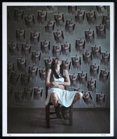 Фотография под названием "Madness 01/20" - Bettina Dupont, Подлинное произведение искусства, Манипулированная фотография