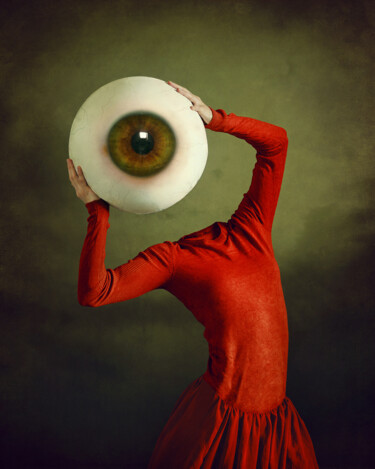 Photographie intitulée "Avoir l'œil 01/20" par Bettina Dupont, Œuvre d'art originale, Photographie manipulée