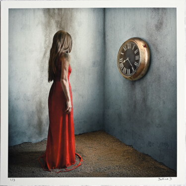 Photographie intitulée "Le bruit de l'horlo…" par Bettina Dupont, Œuvre d'art originale, Photographie manipulée