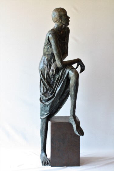 雕塑 标题为“presence” 由Betty Hanns, 原创艺术品, 纸张纸浆