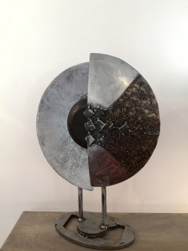 Sculpture titled "Sculpture METAMORPH…" by Béatrice Choury, Original Artwork, Metals