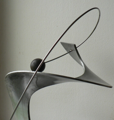 Sculpture titled "Espace" by Béatrice Choury, Original Artwork, Metals