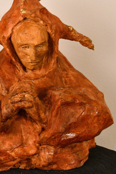 Sculpture titled "L'ecclésiastique éc…" by Bhyest, Original Artwork, Terra cotta
