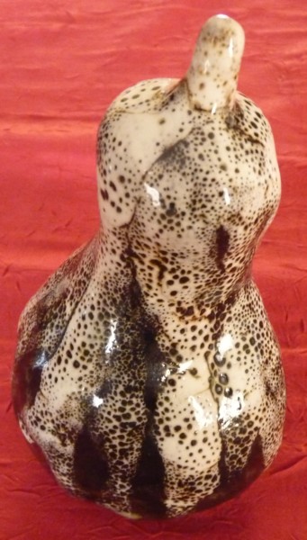 Sculptuur getiteld "poire en céramique" door Brigitte Bibard-Guillon, Origineel Kunstwerk, Keramiek