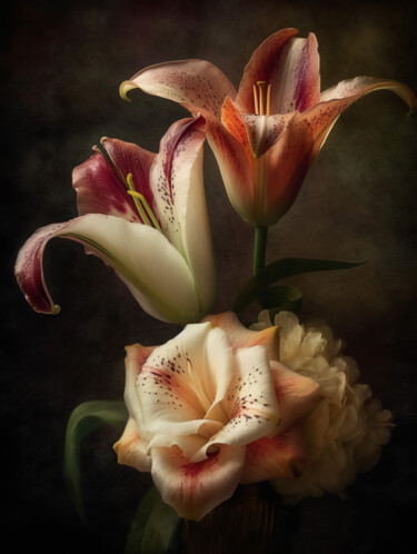 Digitale Kunst mit dem Titel "Vintage Floral Arra…" von Bilge Paksoylu, Original-Kunstwerk, KI-generiertes Bild