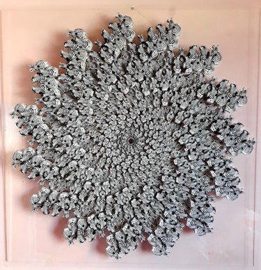 Vortex Sculpture intitulée "Vortex" par Bilou, Œuvre d'art originale, Collages
