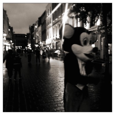 Фотография под названием "Mickey's Dawn" - Black Philip, Подлинное произведение искусства, Цифровая фотография