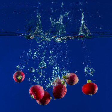 Photography titled "AQUASEPTUOR" by Blaise Lavenex, Original Artwork, Non Manipulated Photography