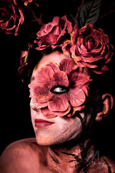 Mon amie la rose Photographie intitulée "Mon amie la rose" par Blandine Legros, Œuvre d'art originale, Photographie numérique