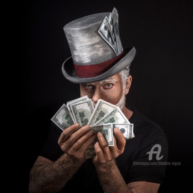 Fotografie mit dem Titel "Money, money" von Blandine Legros, Original-Kunstwerk, Pigmente Auf Aluminium montiert