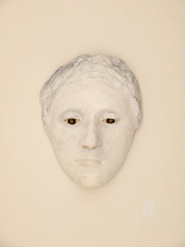 Sculpture titled "Masque femme" by Blandine Sanchis, Original Artwork, Clay